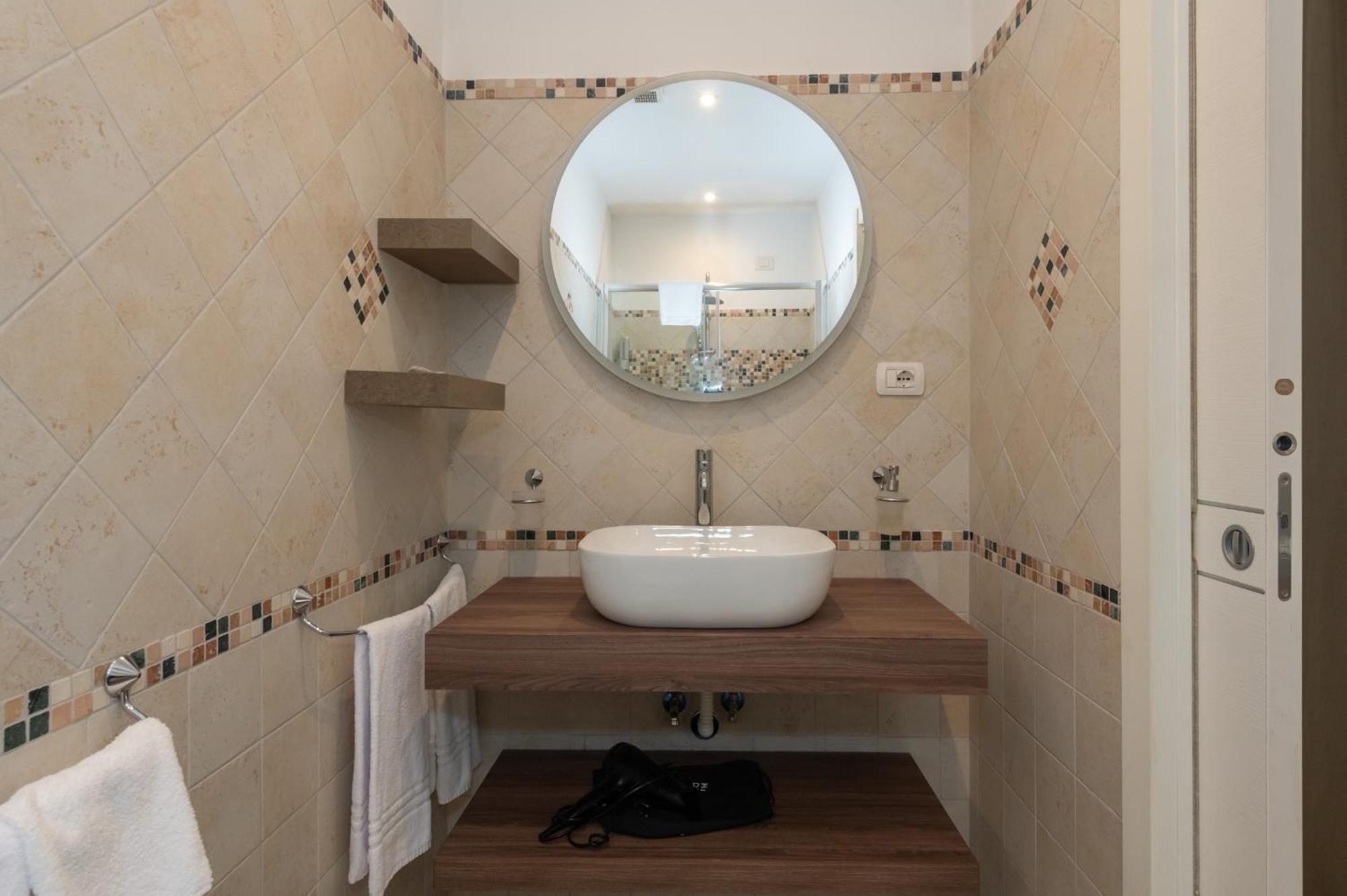 Guest house Nox 5*